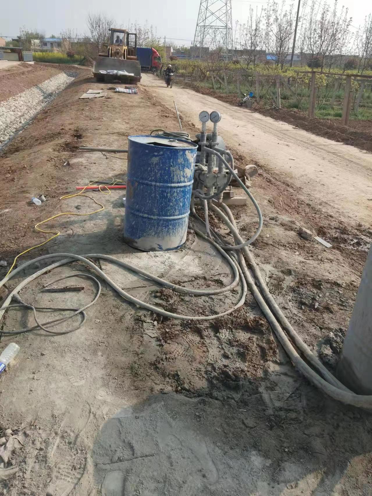 九所镇顶管注浆